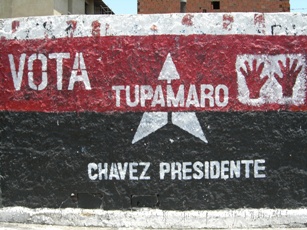 Electoral propaganda of the Venezuelan political party Tupamaro.